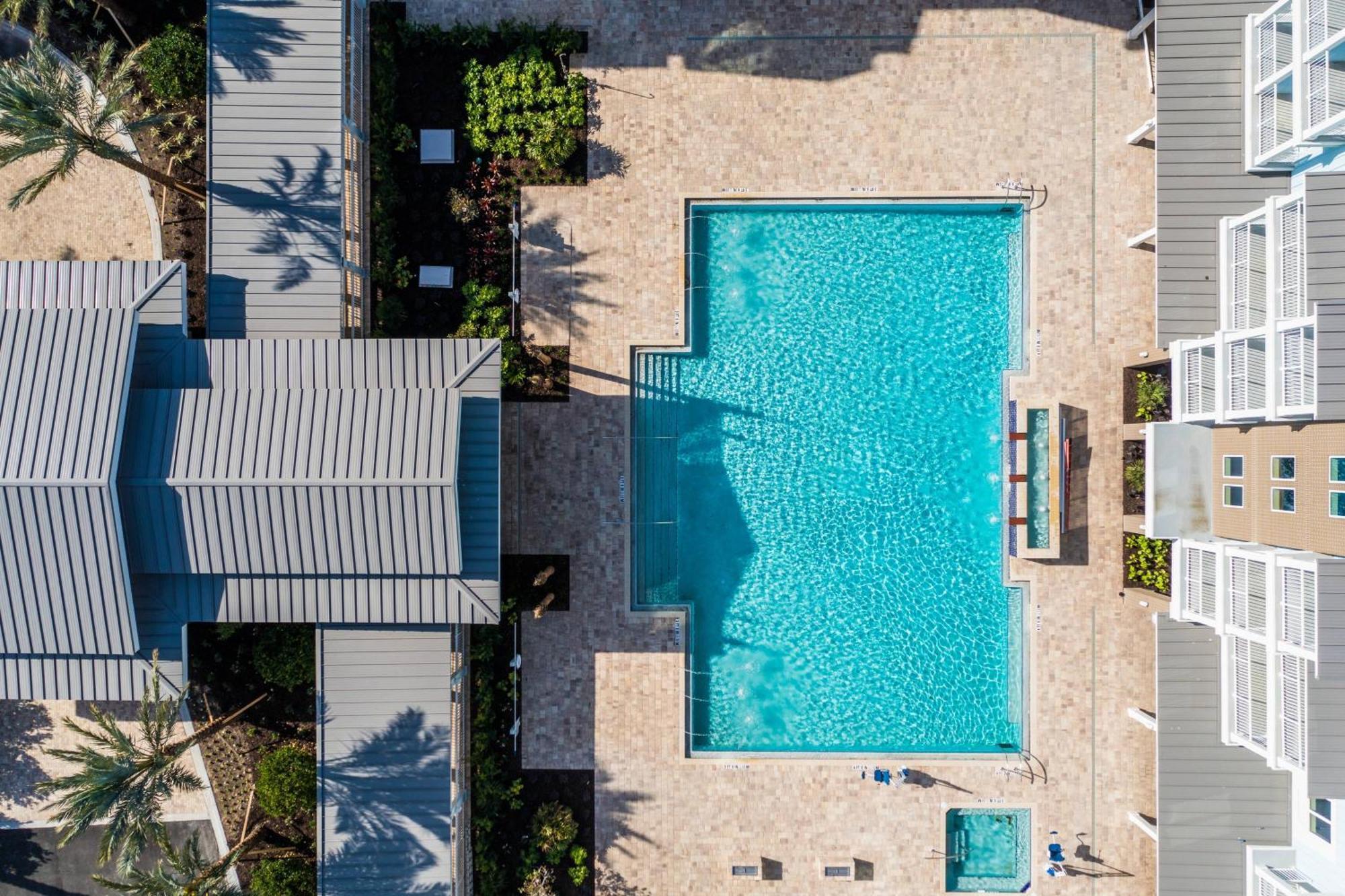 ホテル Courtyard Amelia Island フェルナンディーナ・ビーチ エクステリア 写真